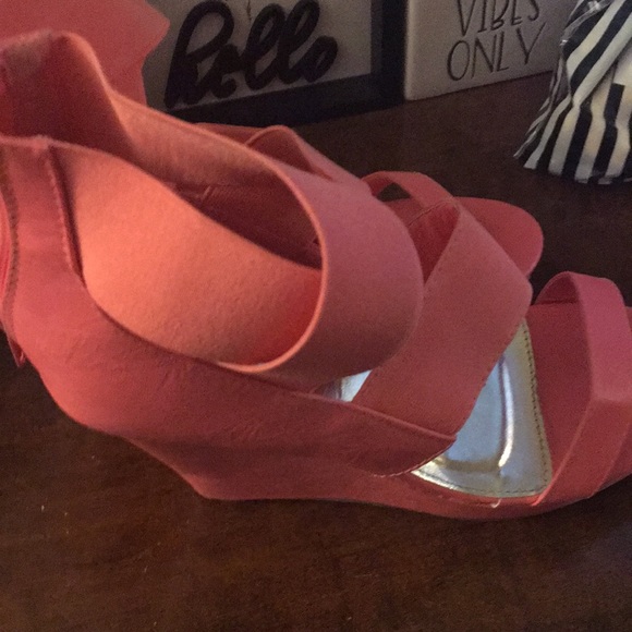 Peach Wedge Heels - Picture 3 of 5